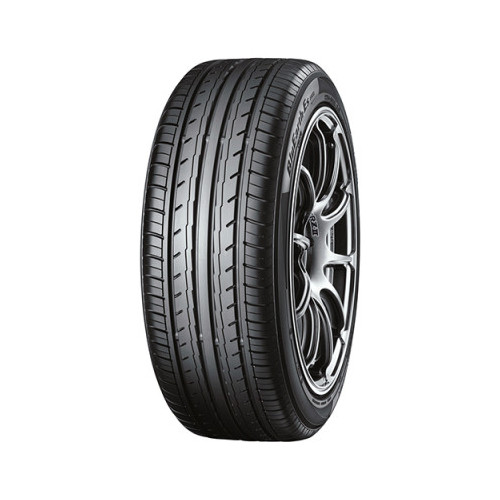 YOKOHAMA BLUEARTH ES32 XL 215/50R17 95V