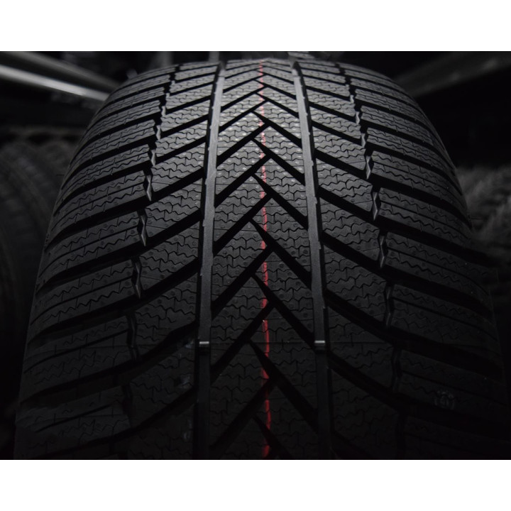 Bridgestone Blizzak LM-005 (Ratlankio apsauga) 255/45R19 104V XL 2023 Made in Hungary