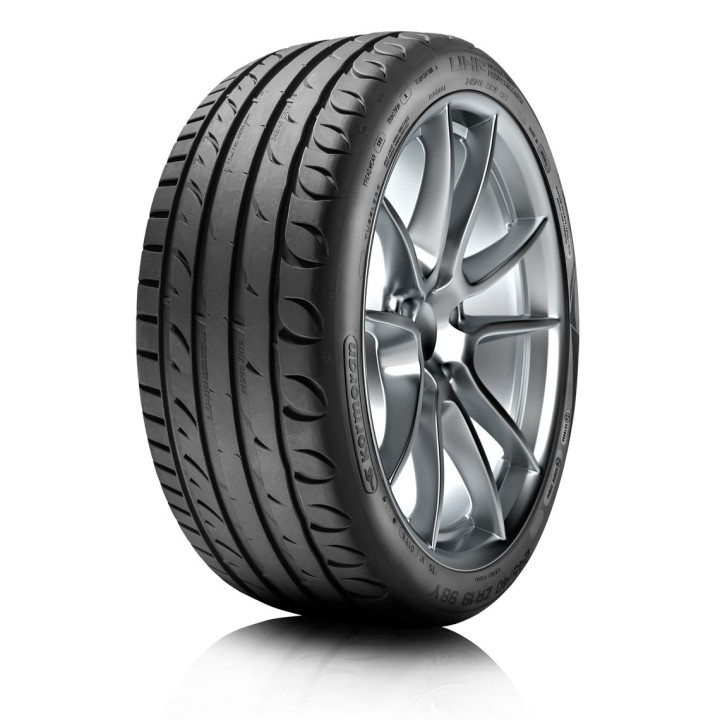 KORMORAN Ultra High Performance Michelin Grupės Europa 255/45R18 103Y